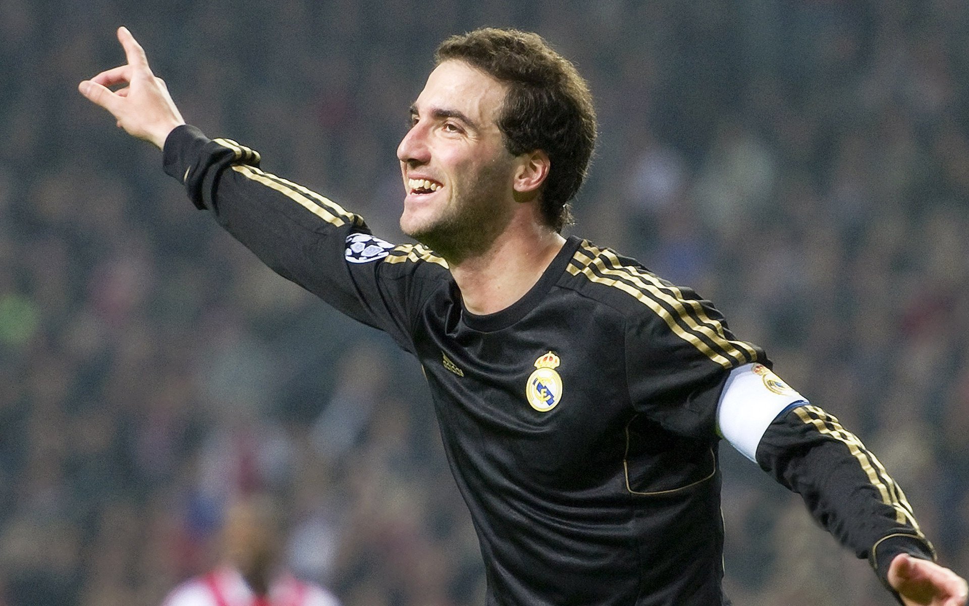 决赛冲刺:谁能笑到最后?,谁能进决赛